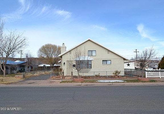 2nd image of 208 W Florida St