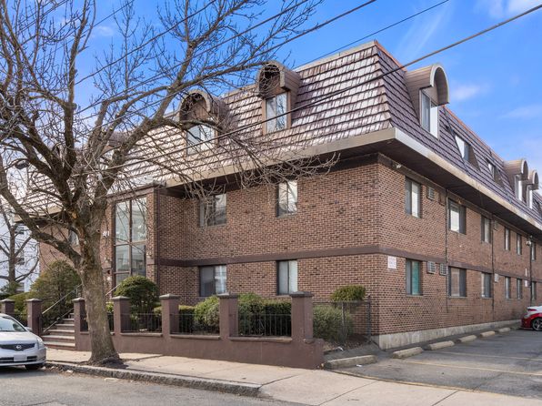 84 Grant St
