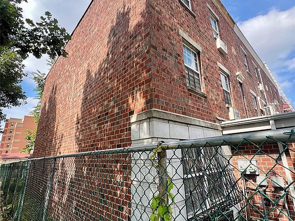 5th image of 466 E 179th Street