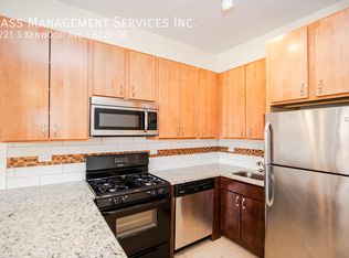 6221 S Kenwood Ave APT 3R, Chicago, IL 60637