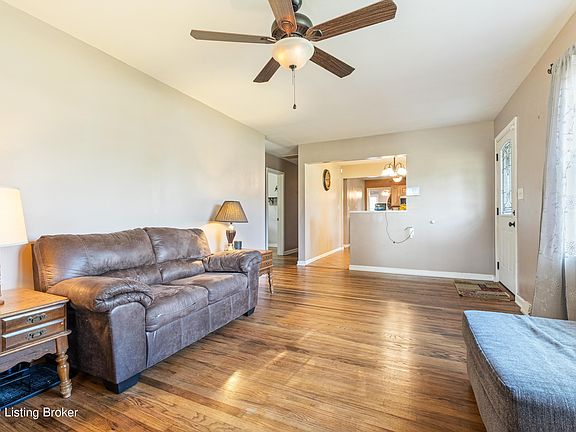3rd image of 5510 Jessamine Ln