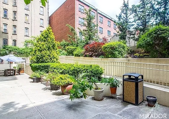 Sold by Mirador Real Estate | media 14