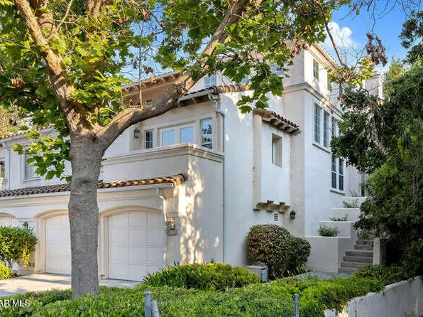 1084 Mountain Oak Pl, Thousand Oaks, CA 91320