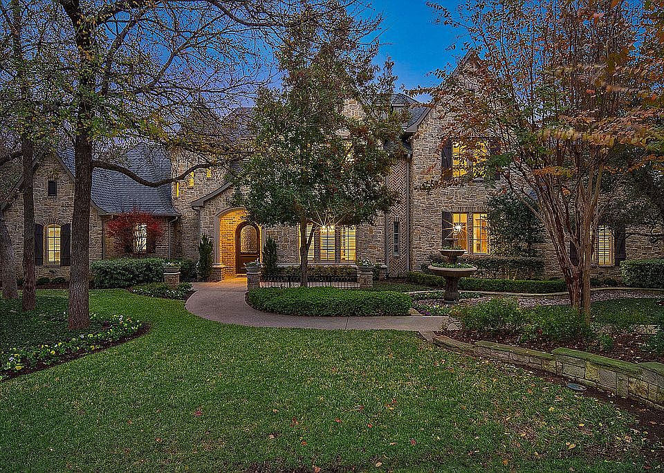 1st image of 2904 Corkwood Cir