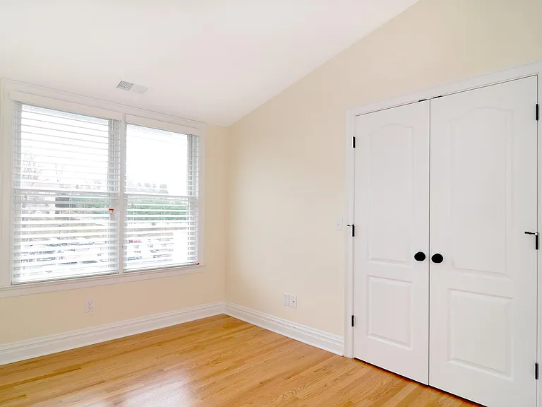 27 Fisher Ave #2 — Photo 7