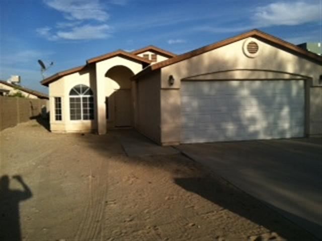 1st image of 1549 N 9th Ave