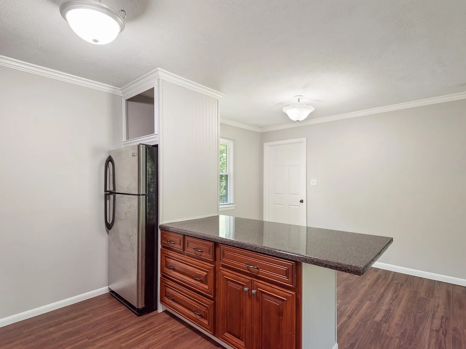 (ACHJH) 3218 Chantilly Drive Northeast — Photo 2