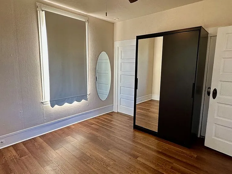 203 S Murdock Ave — Photo 6
