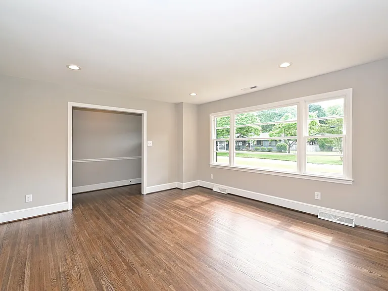 1500 Burnley Rd — Photo 11