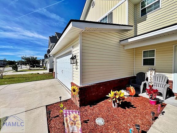 4th image of 211 Grandview Dr