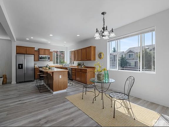 4th image of 1285 Koda Cir SE