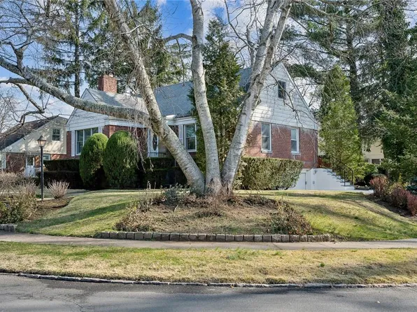 37 Tennyson Street, Hartsdale, NY 10530