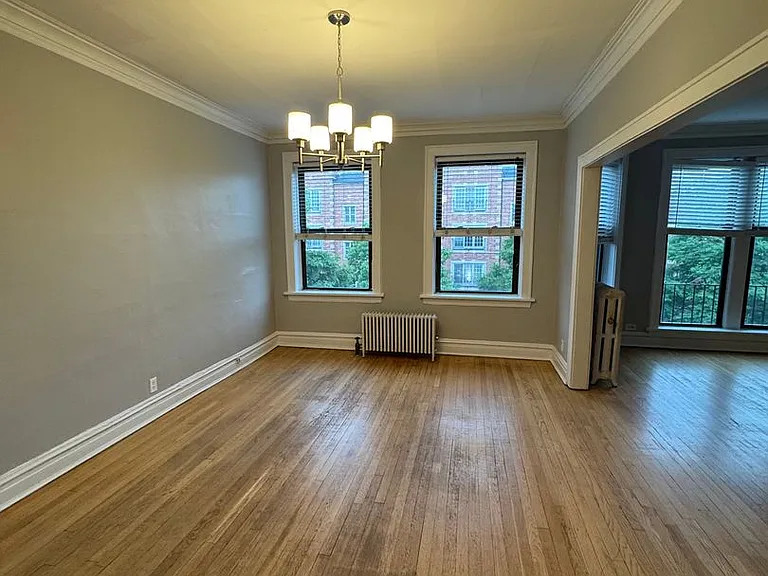 605 Hinman — Photo 69