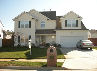 933 Flores Ct, Virginia Beach, VA 23464