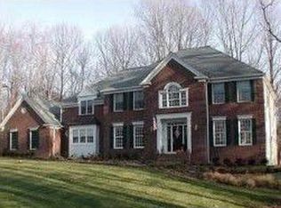 309 Duneden Dr, Aurora, OH 44202