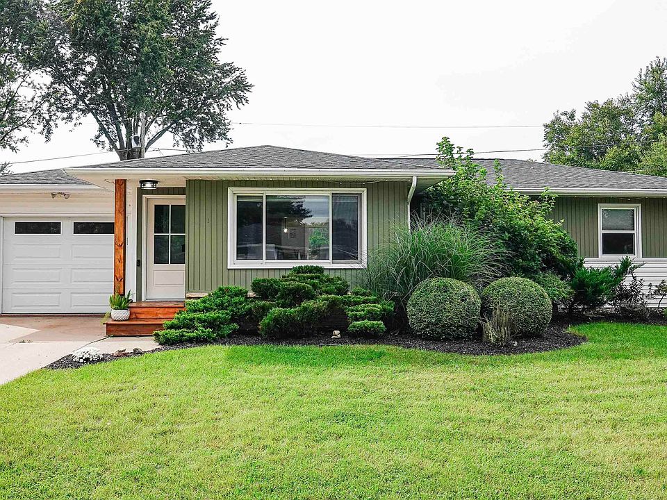 1st image of 818 Loretta Ave