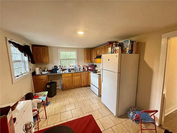 5th image of 1518-1516 1514 Albany St