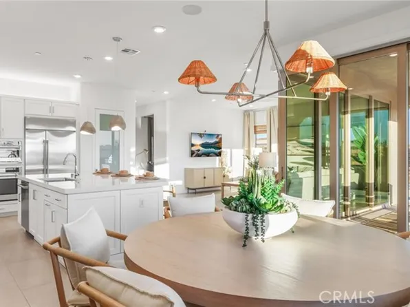 29408 Via Destello, Valencia, CA 91354