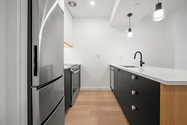 Rented by Twin Group | media 56