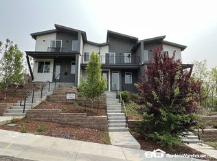 3590 S Emerson St, Englewood, CO 80113