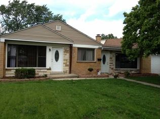 8216 S Kilbourn Ave, Chicago, IL