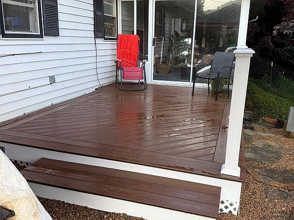 3rd image of 190 Benfield Rd