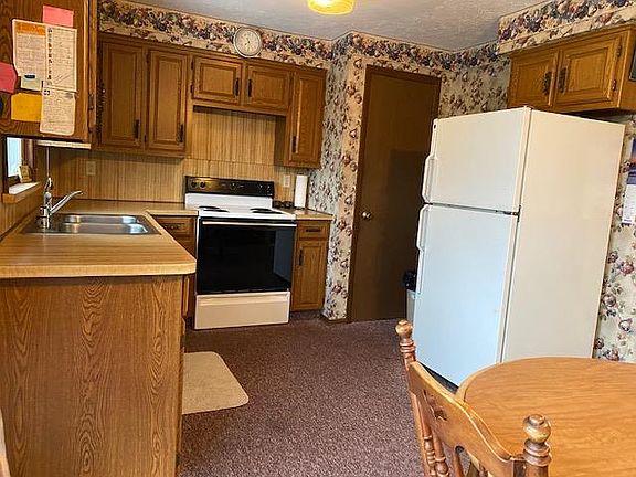 2nd image of 1241 County Road 956