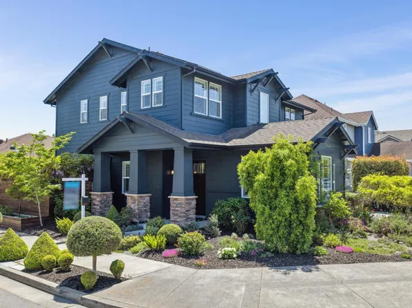 1698 Southridge Drive, Petaluma, CA 94954