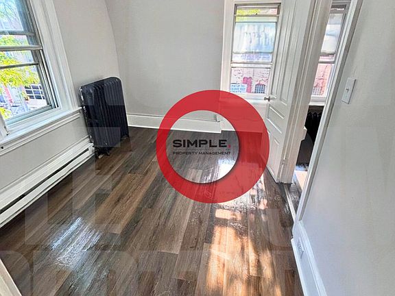 4th image of 200 S 6th St #3F
