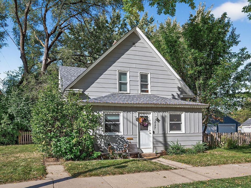 1st image of 1057 Winslow Ave