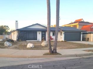 8051 Driftwood Dr, Huntington Beach, CA 92646