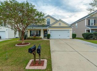 323 Bradley Bend Dr, Moncks Corner, SC 29461