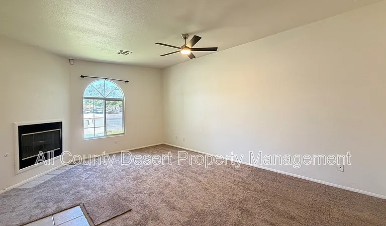 28260 Landau Blvd #B — Photo 8