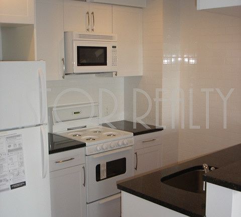 3rd image of 14-8 31st Ave #2