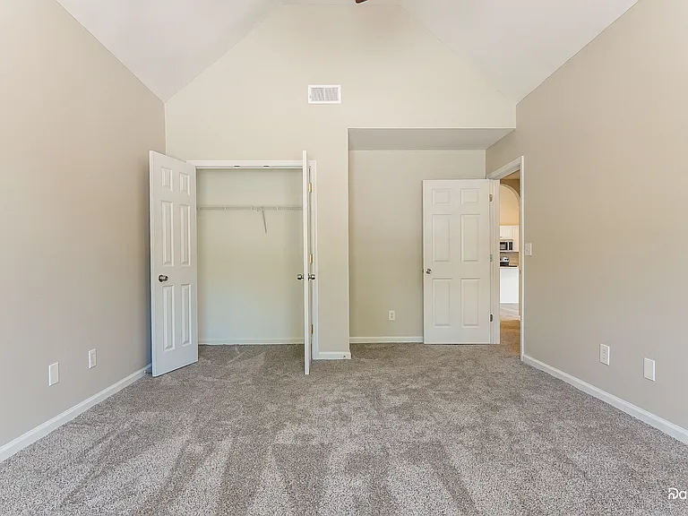 396 Camden Cove Cir — Photo 12