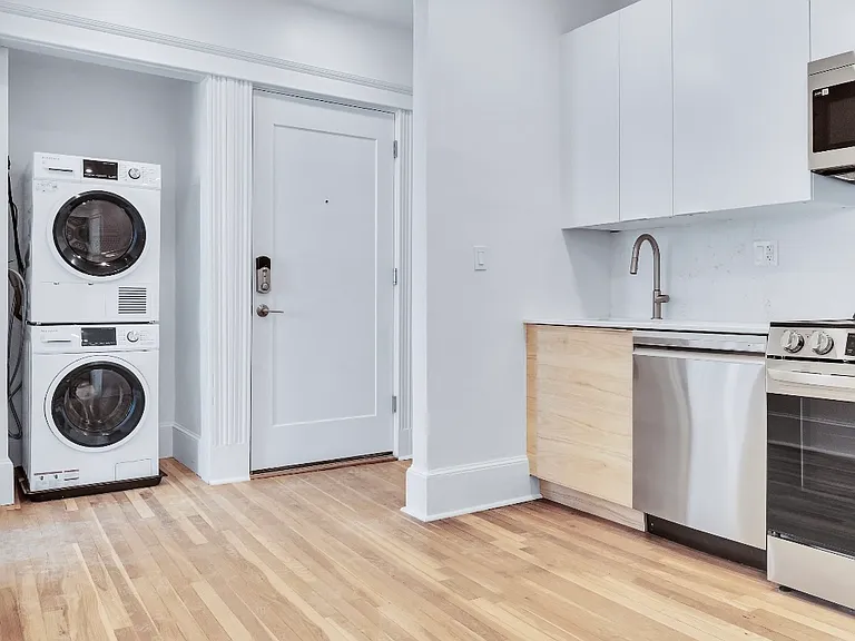 1024 Commonwealth Ave #506 — Photo 26