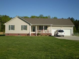 102 Drummond Dr, Elizabeth City, NC 27909