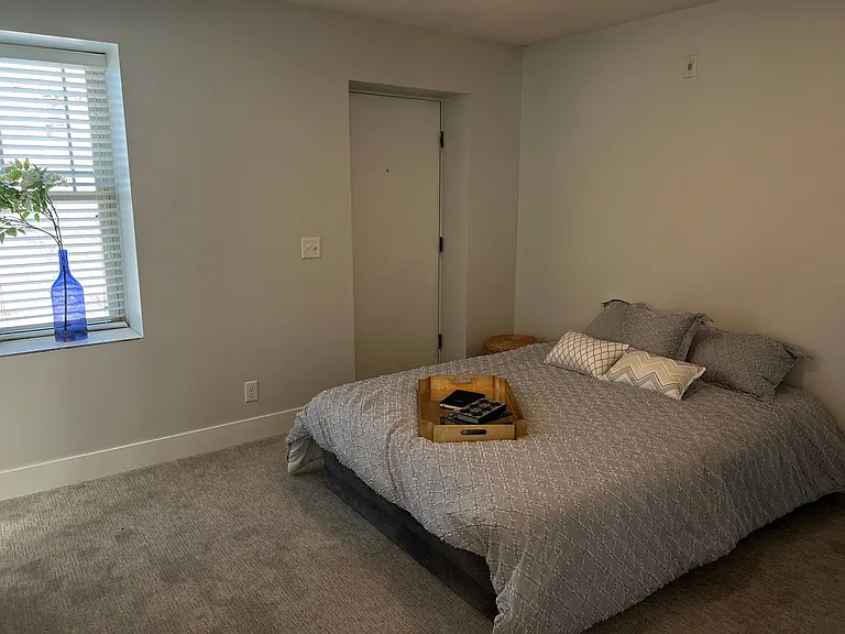 628 Park Ave — Photo 105