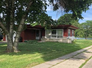 413 North St, Plymouth, WI 53073