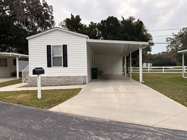 807 E Colonial Cir, Daytona Beach, FL 32117