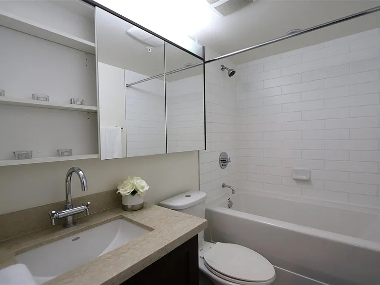 888 Homer St #8XX — Photo 7