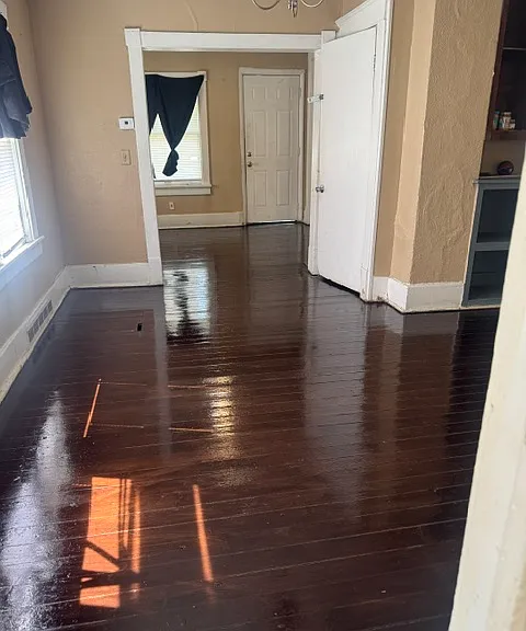 2802 Laurel Ave — Photo 11