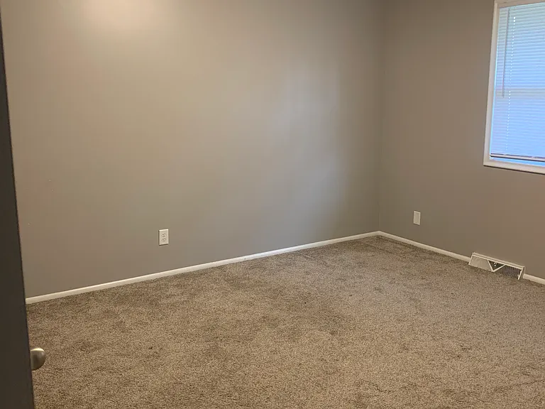 9023 Nina St — Photo 31