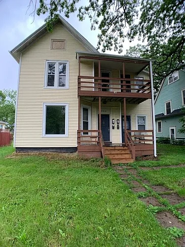 2915 Cottage Grove Ave Photo 1