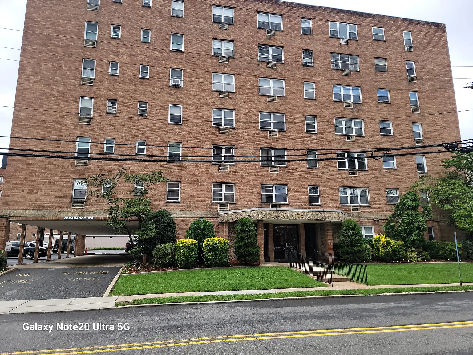 1 bed, 759 sqft, $1,900 — Photo 1
