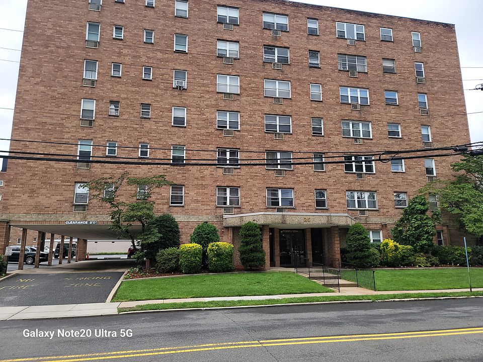 1st image of 25 Jefferson St APT 3G