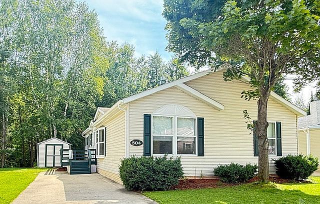 1st image of 504 Chesapeake Ct