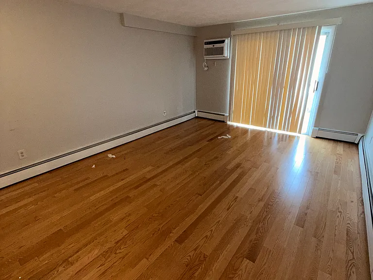 41 South St #3 — Photo 9