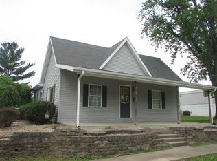 223 W Grissom Ave, Mitchell, IN