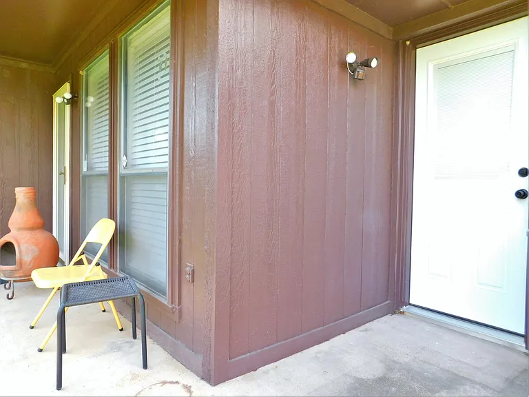2105 Sonata Ln — Photo 24